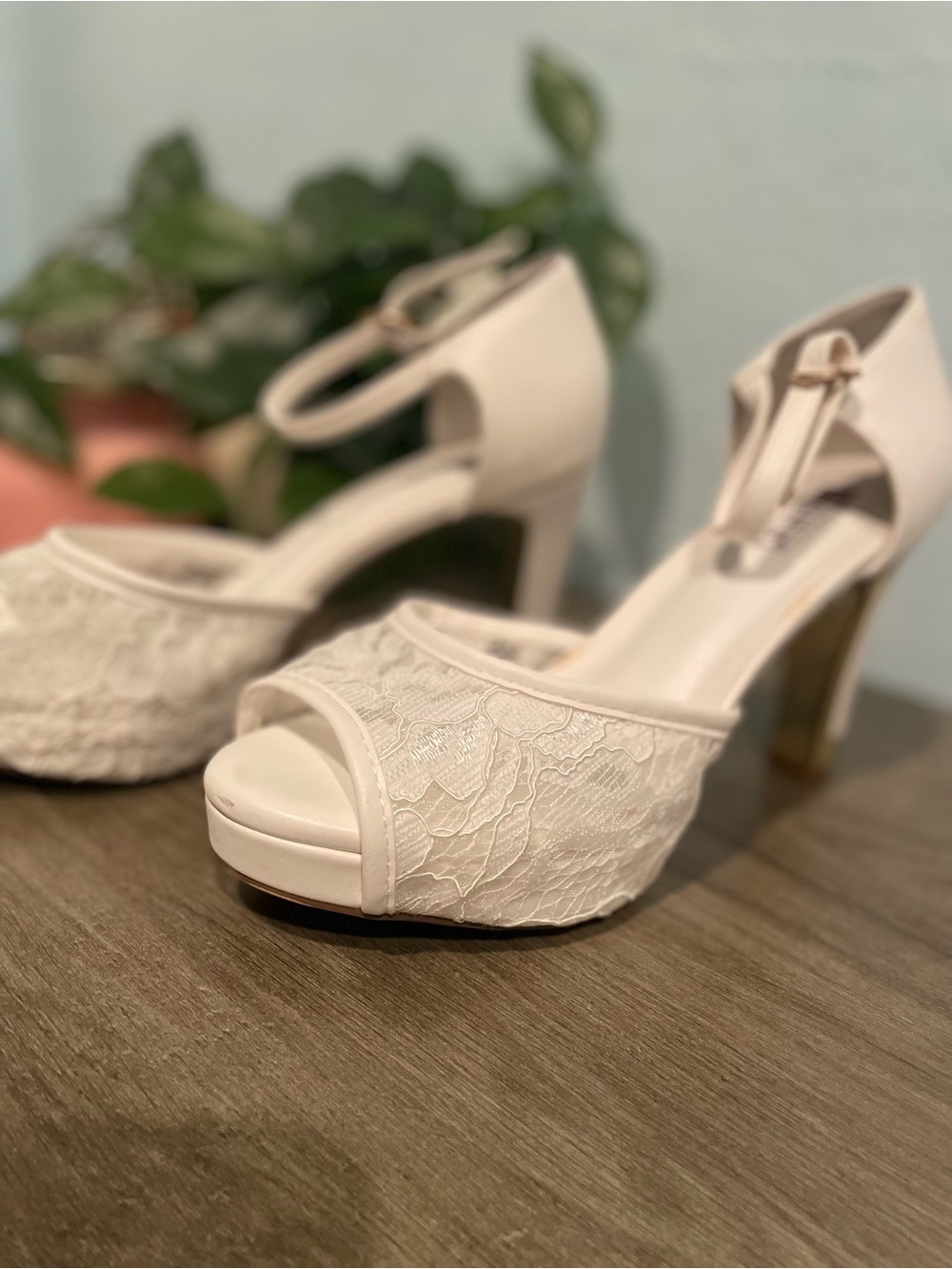 Women's Ivory Lace Platform Heel Formal Sandals with Ankle Strap